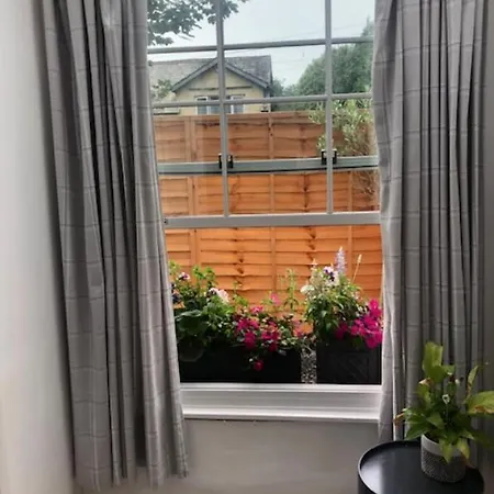 The White 4* Bowness-on-Windermere
