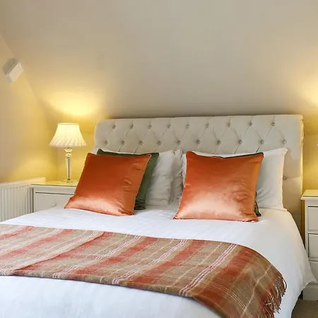 Hotel The White 4*