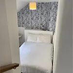 ذا وايت لودج 4*
