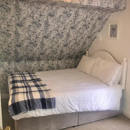 The White Guest house