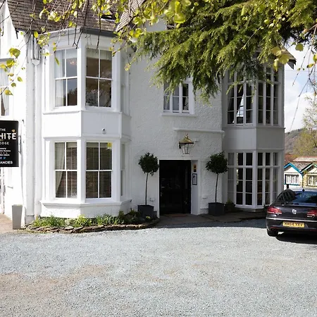 The White Guest house Bowness-on-Windermere