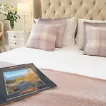 The White 4* Bowness-on-Windermere